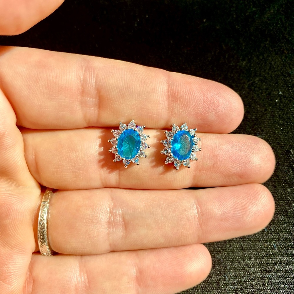 *NEW* | .925 Silver blue topaz ring set - Picture 4 of 6